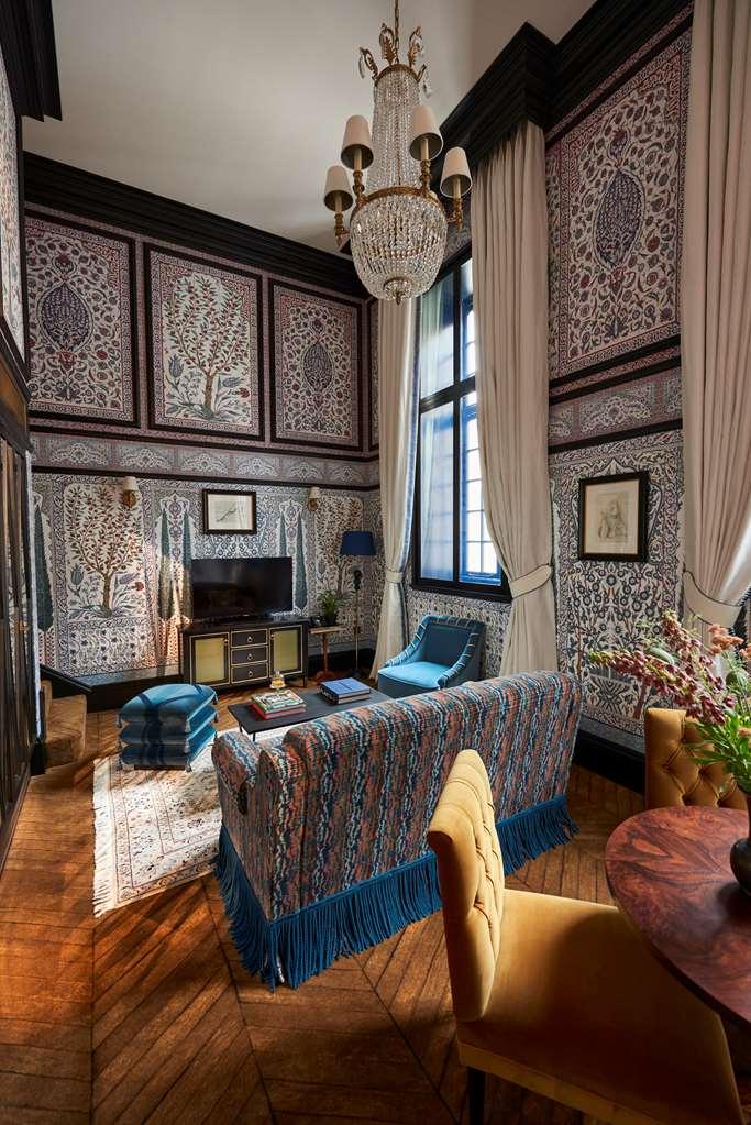 The Twenty Two Hotel London Room photo